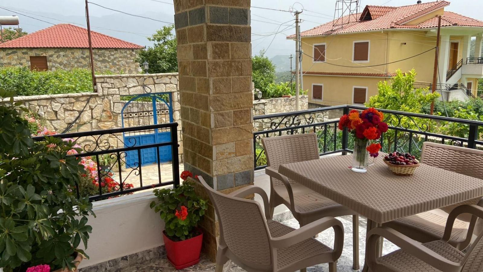 Villa Xherimeja Family Oasis Berat Værelse billede